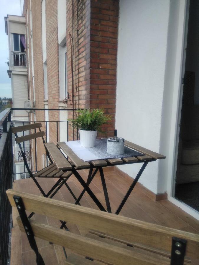 Sevilla Macarena Apartamento 3 Dormitorios Eksteriør billede